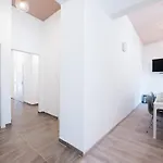 Extra Brand New Large With Air Con