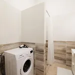 Extra Brand New Large With Air Con Сasa de vacaciones Budapest