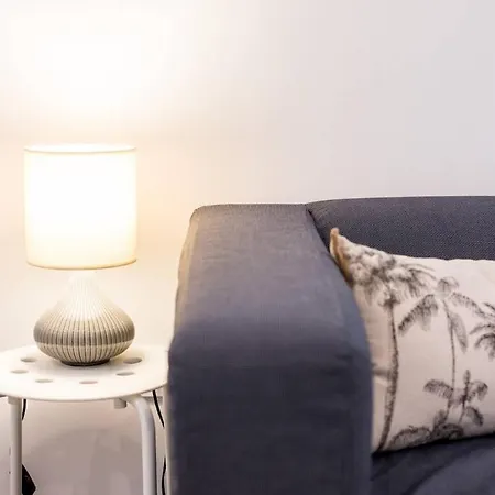 Extra Brand New Large With Air Con Сasa de vacaciones *