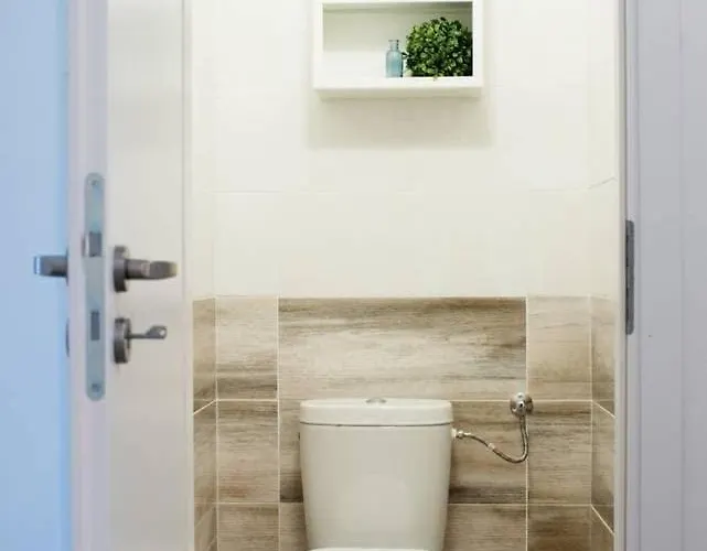 Extra Brand New Large With Air Con Сasa de vacaciones *