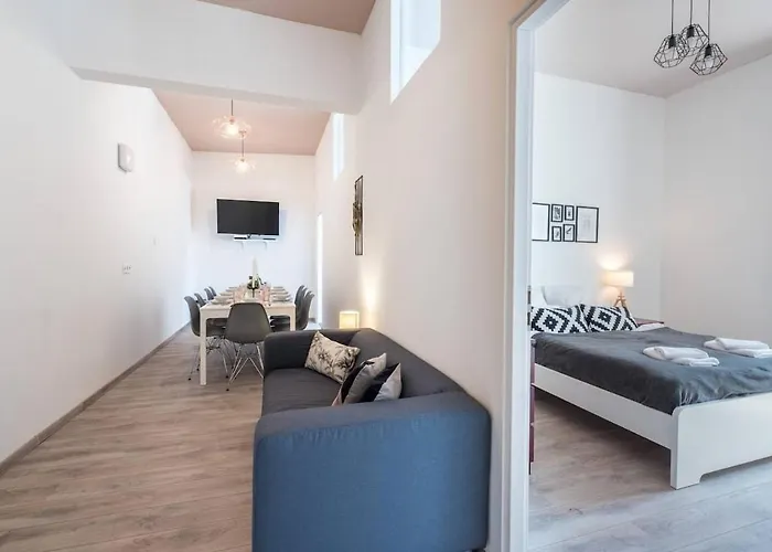 Сasa de vacaciones Extra Brand New Large With Air Con *