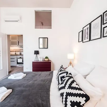 Σπίτι διακοπών Extra Brand New Large With Air Con Βουδαπέστη