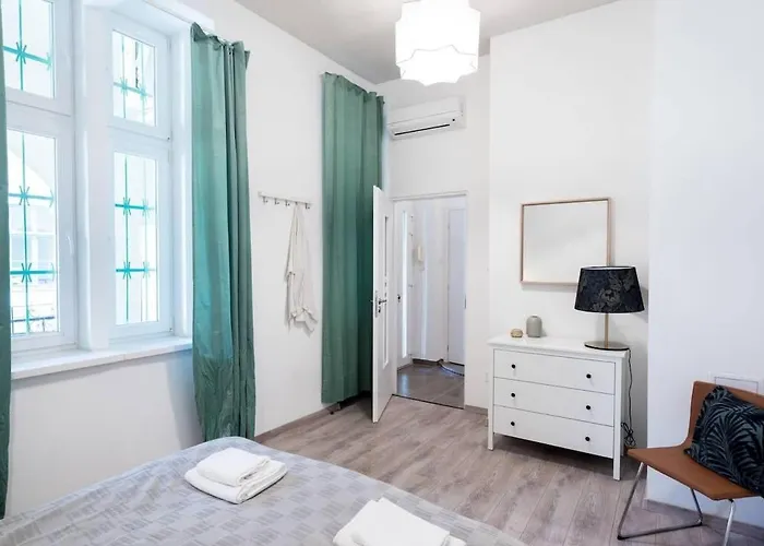 Case de vacanță Extra Brand New Large With Air Con